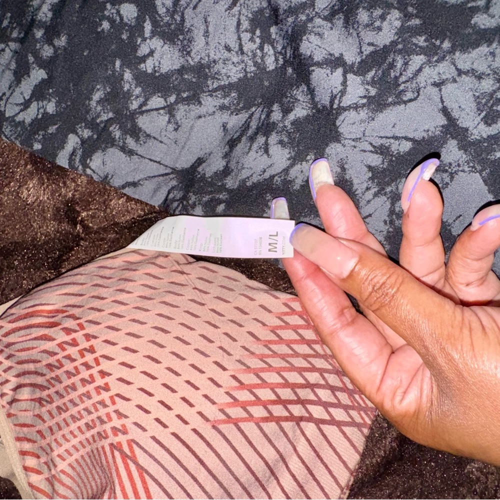 Yitty Bundle - image 3